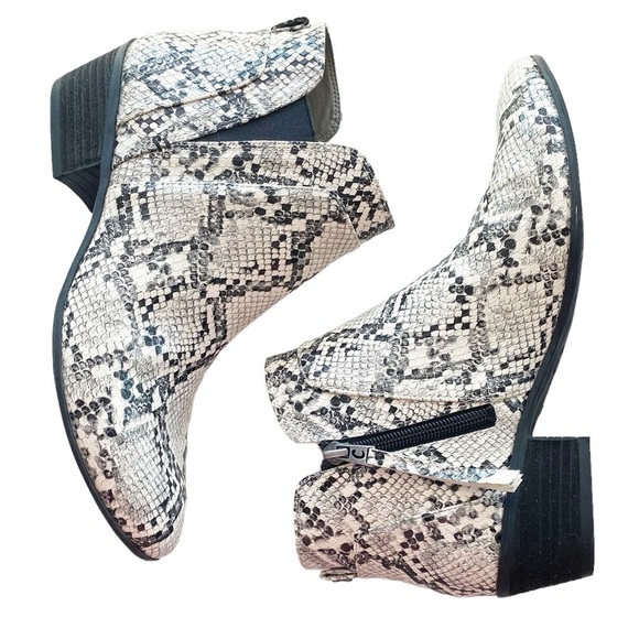 SAM EDELMAN Circus Pipper Snakeskin Ankle Booties Size 8 - Picture 1 of 8